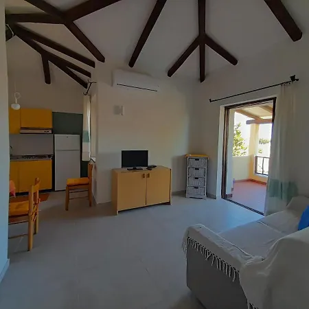 10 F-appartamento Con Veranda Vicino Al Mare Cannigione